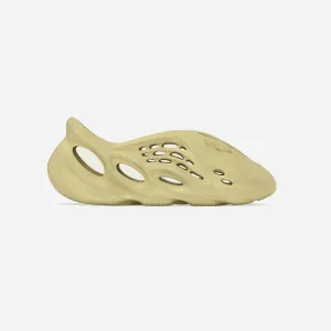 Adidas Yeezy Foam Runner Sulphur