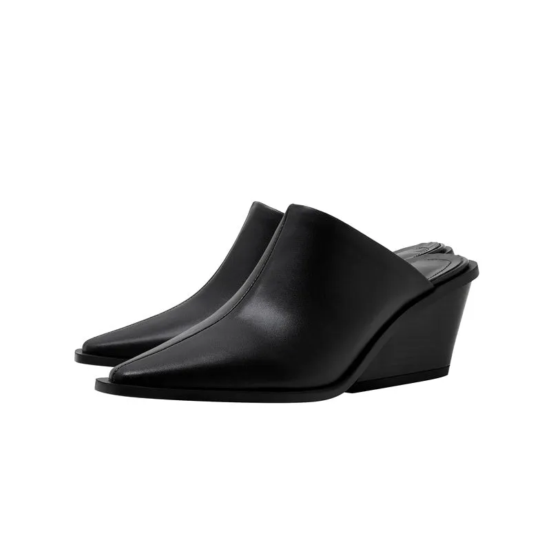Zori Block Heel Mules